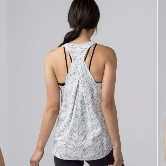 Lululemon Essential Tank Tiger Space Dye Black White - Picture 2 of 10